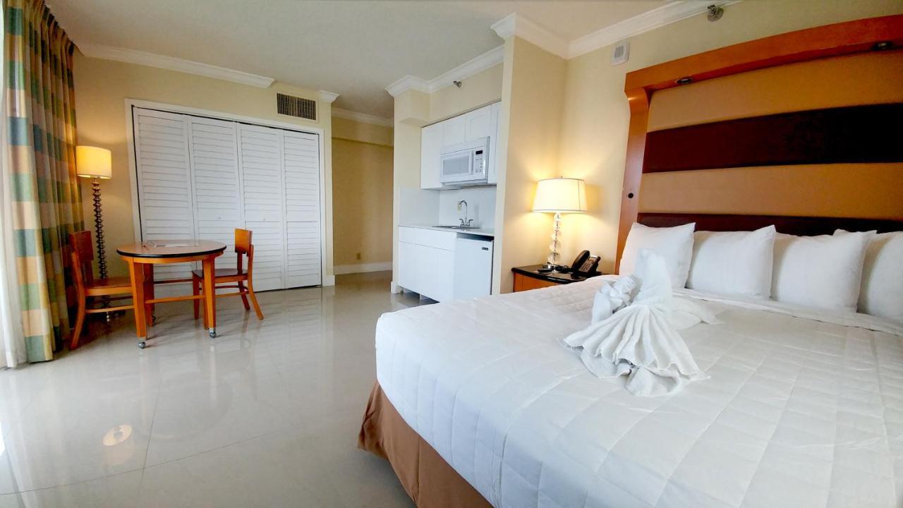 Casablanca West Tower Hotel North Bay Village Exterior foto